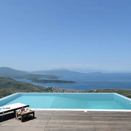 Villa Esperos & Lafkos