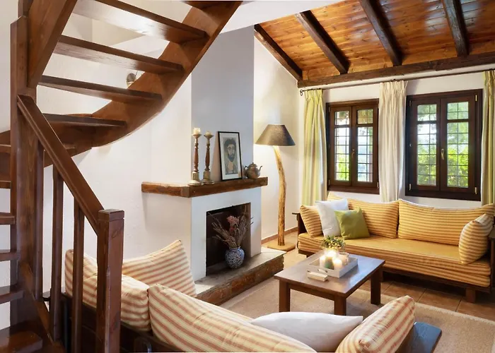 Villa Esperos & Lafkos