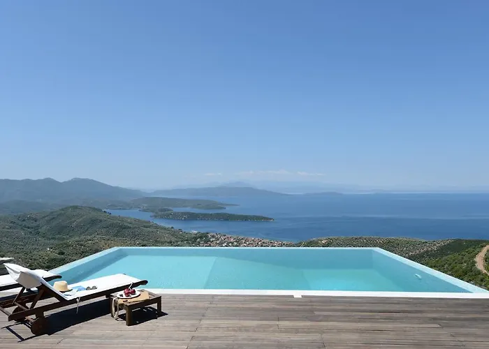 Villa Esperos & Lafkos